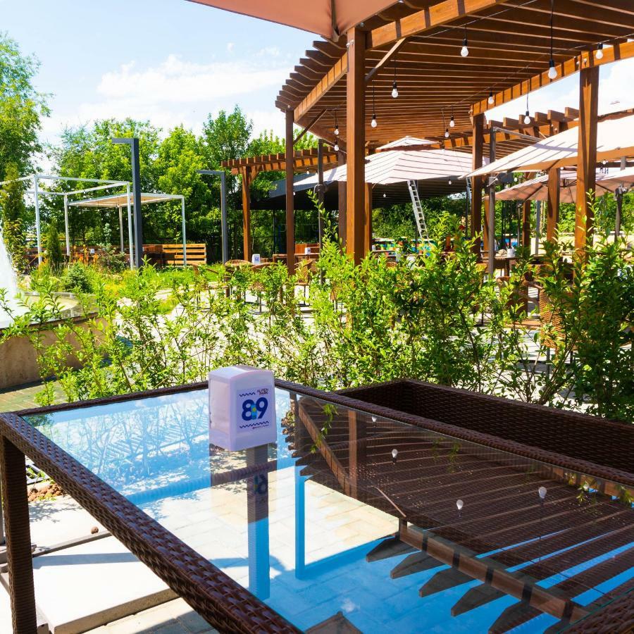 Alpen Park Hotel Shymkent Ngoại thất bức ảnh